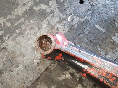 Same Dorado 85, 86, 60, 65 Front Axle Housing Beam 0.008.5332.0/90, 85332.0/80 - Aksi i përparmë: foto 5 Same Dorado 85, 86, 60, 65 Front Axle Housing Beam 0.008.5332.0/90, 85332.0/80 - Aksi i përparmë: foto 5