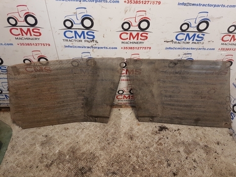 Zetor 8111, 8145, 9111, 9145, 10111 Side Grille Panel 83305020, 83305010 - Grilë për Traktor: foto 1 Zetor 8111, 8145, 9111, 9145, 10111 Side Grille Panel 83305020, 83305010 - Grilë për Traktor: foto 1