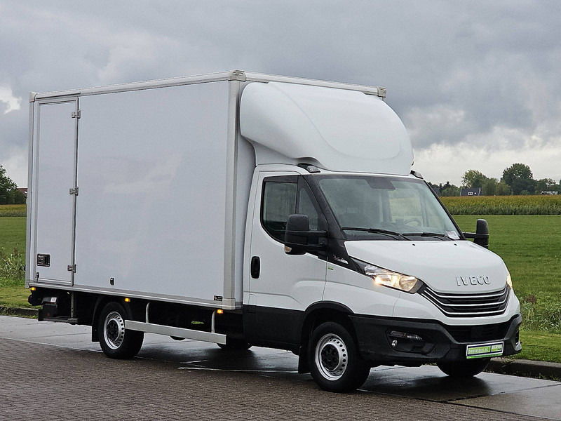 Iveco Daily 35S18 ac automaat EURO6 - Kamioncine me kontinier: foto 4 Iveco Daily 35S18 ac automaat EURO6 - Kamioncine me kontinier: foto 4
