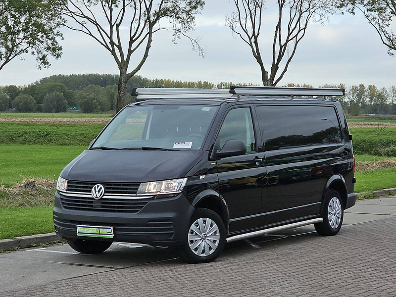 Volkswagen Transporter 2.0 TDI ac lang EURO6 - Furgon i vogël: foto 2 Volkswagen Transporter 2.0 TDI ac lang EURO6 - Furgon i vogël: foto 2
