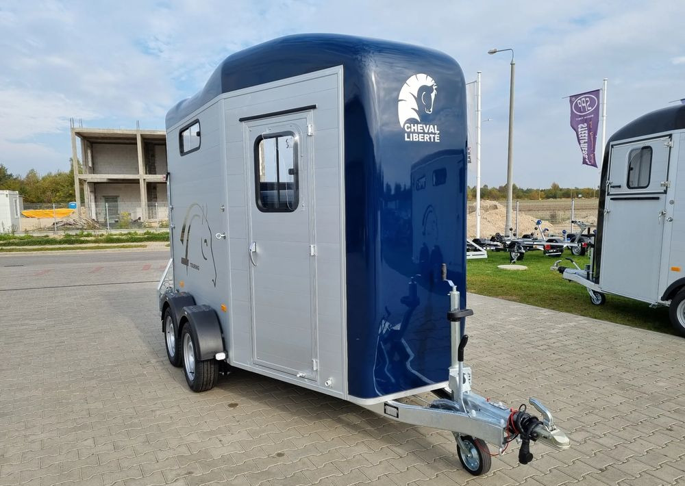 CHEVAL LIBERTÉ Cheval Liberte Touring Country + Siodlarnia - Rimorkio për kuaj: foto 5 CHEVAL LIBERTÉ Cheval Liberte Touring Country + Siodlarnia - Rimorkio për kuaj: foto 5