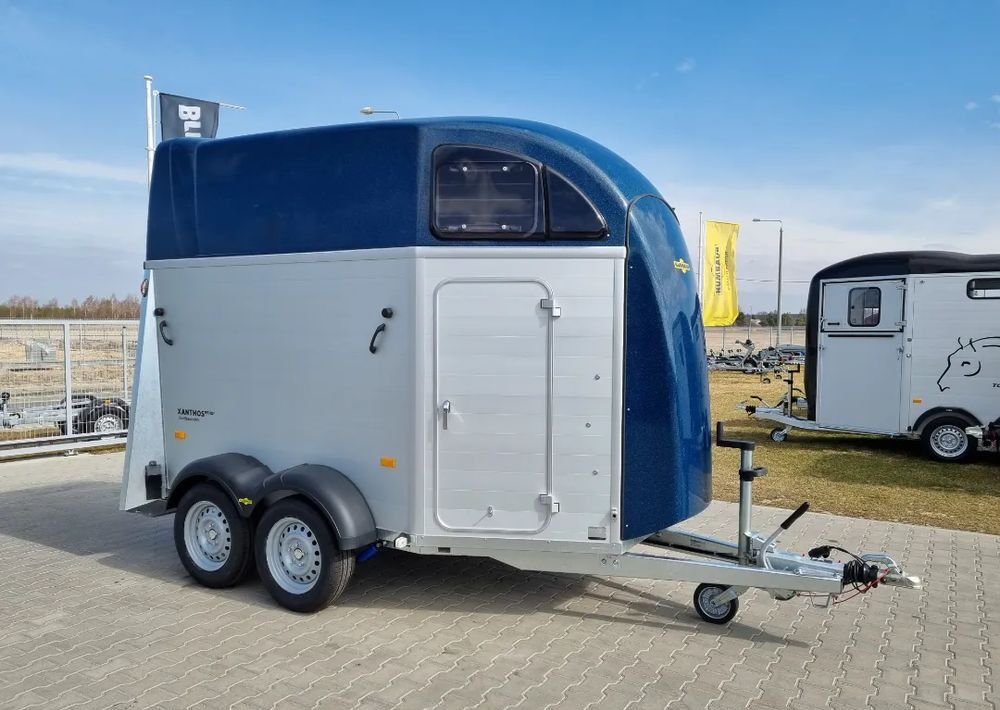 HUMBAUR Xanthos Aero 2400 - przyczepa dla dwóch koni, siodlarnia - Rimorkio për kuaj: foto 1 HUMBAUR Xanthos Aero 2400 - przyczepa dla dwóch koni, siodlarnia - Rimorkio për kuaj: foto 1