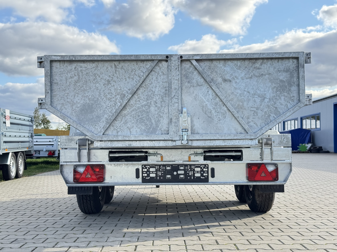 NIEWIADÓW KPW3530.18HT EPP | 300×180cm / 3500kg / kiper wywrotka tipper, muldenkipper - Rimorkio vetëshkarkuese: foto 4 NIEWIADÓW KPW3530.18HT EPP | 300×180cm / 3500kg / kiper wywrotka tipper, muldenkipper - Rimorkio vetëshkarkuese: foto 4