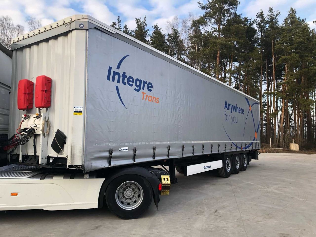 Krone 2023 rok, 93 m3,waga 6200 kg,Certyfikat XL, Multilock, z Niemiec - Gjysmë rimorkio me tendë: foto 1 Krone 2023 rok, 93 m3,waga 6200 kg,Certyfikat XL, Multilock, z Niemiec - Gjysmë rimorkio me tendë: foto 1