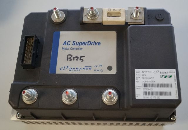 Toyota/BT 220629-001 | Danaher motion AC Superdrive motor controller 83Y05184A A - ECU për Pajisje për trajtimin e materialeve: foto 1 Toyota/BT 220629-001 | Danaher motion AC Superdrive motor controller 83Y05184A A - ECU për Pajisje për trajtimin e materialeve: foto 1