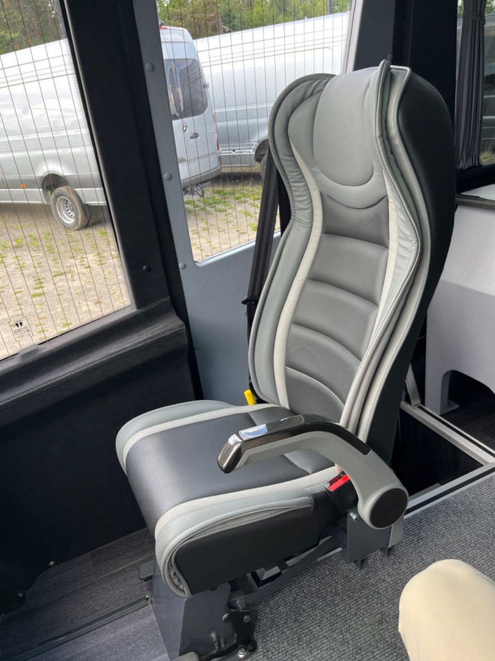 Autobus urban Mercedes-Benz Sprinter 519 HIGH DECK/ 3.0 V6 /LUXURY Bus/ 6.8t: foto 28