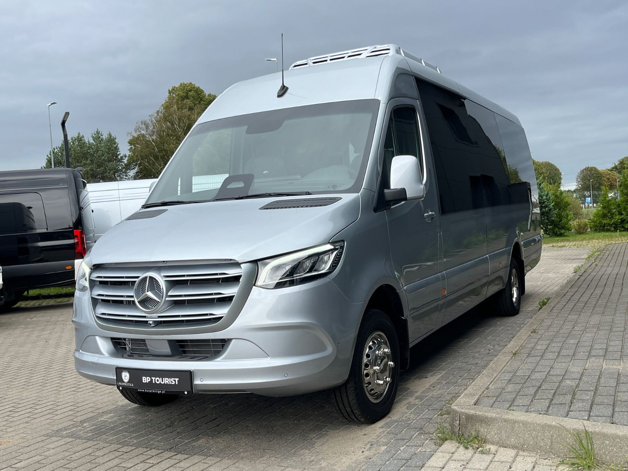 Mercedes-Benz Sprinter 519 TRANSFER XL / 22+1+1 / ON STOCK!!! Mercedes-Benz Sprinter 519 TOURIST XL/ 21-24 Seats/ IN STOCK! - Minibus, Furgon pasagjerësh: foto 3 Mercedes-Benz Sprinter 519 TRANSFER XL / 22+1+1 / ON STOCK!!! Mercedes-Benz Sprinter 519 TOURIST XL/ 21-24 Seats/ IN STOCK! - Minibus, Furgon pasagjerësh: foto 3