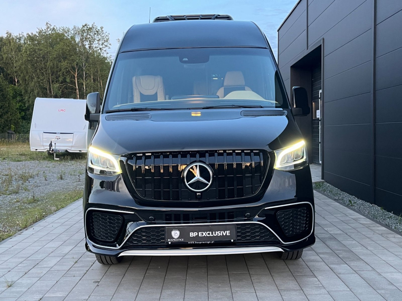 Mercedes-Benz Sprinter 519 XL /19+1+1/Luxury Bus /Coming Soon! Mercedes-Benz Sprinter 519 XL /19+1+1/Luxury /Panorama Windows - Minibus, Furgon pasagjerësh: foto 3 Mercedes-Benz Sprinter 519 XL /19+1+1/Luxury Bus /Coming Soon! Mercedes-Benz Sprinter 519 XL /19+1+1/Luxury /Panorama Windows - Minibus, Furgon pasagjerësh: foto 3