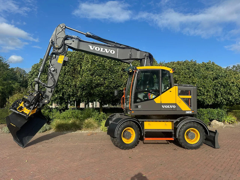 Volvo EWR170 E - Engcon EC319 DC3 - UNUSED - Ekskavator me goma: foto 1 Volvo EWR170 E - Engcon EC319 DC3 - UNUSED - Ekskavator me goma: foto 1