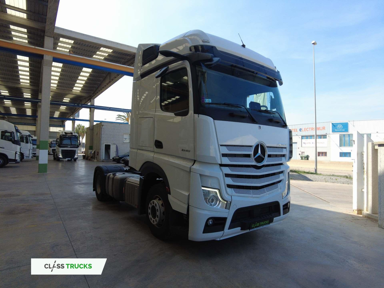 Mercedes-Benz Actros 5 1845 BigSpace - Gjysmë-kamion: foto 2 Mercedes-Benz Actros 5 1845 BigSpace - Gjysmë-kamion: foto 2