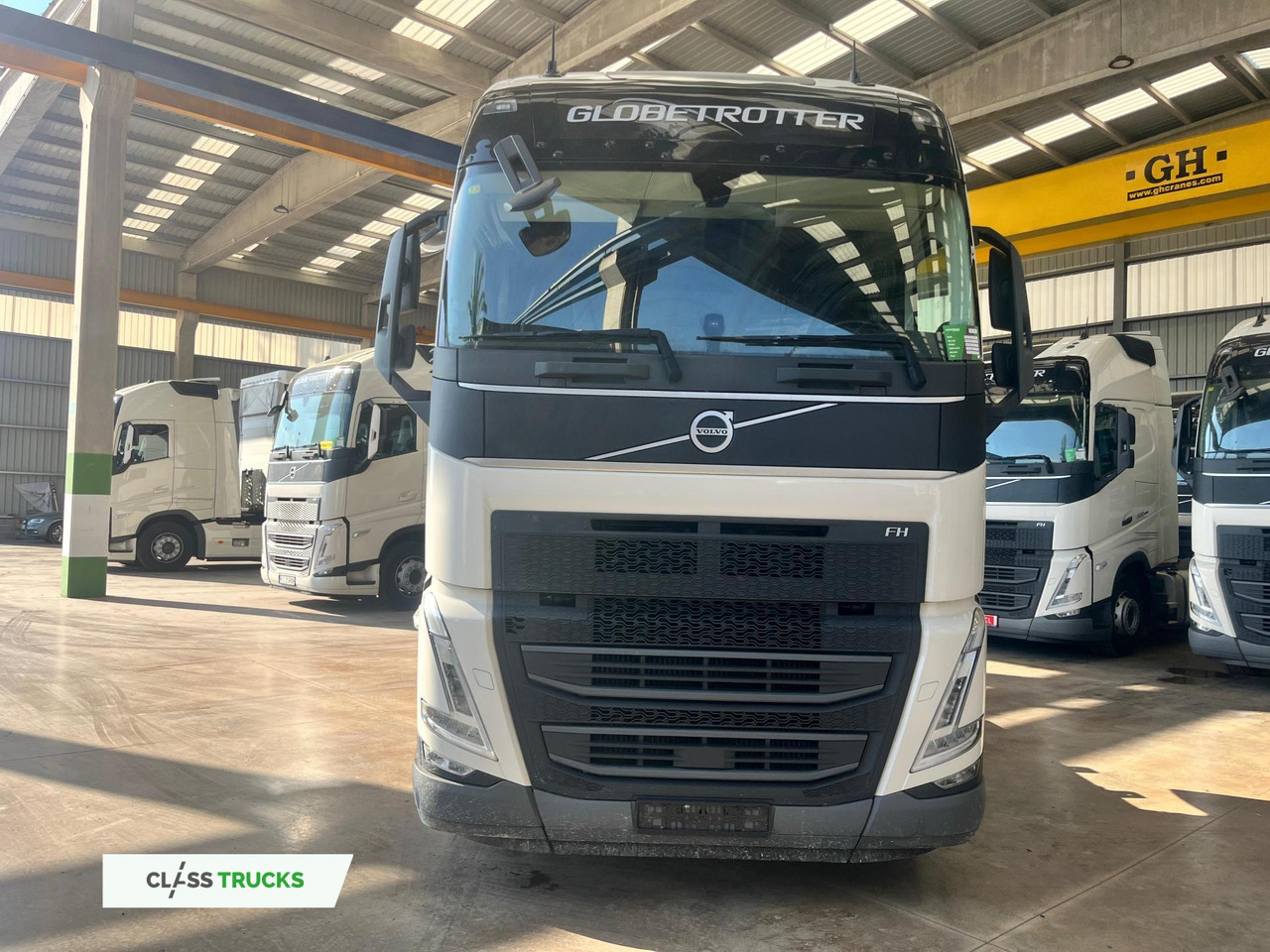 Volvo FH 460 Globetrotter XL i-Save I-ParkCool TCT1 - Gjysmë-kamion: foto 2 Volvo FH 460 Globetrotter XL i-Save I-ParkCool TCT1 - Gjysmë-kamion: foto 2