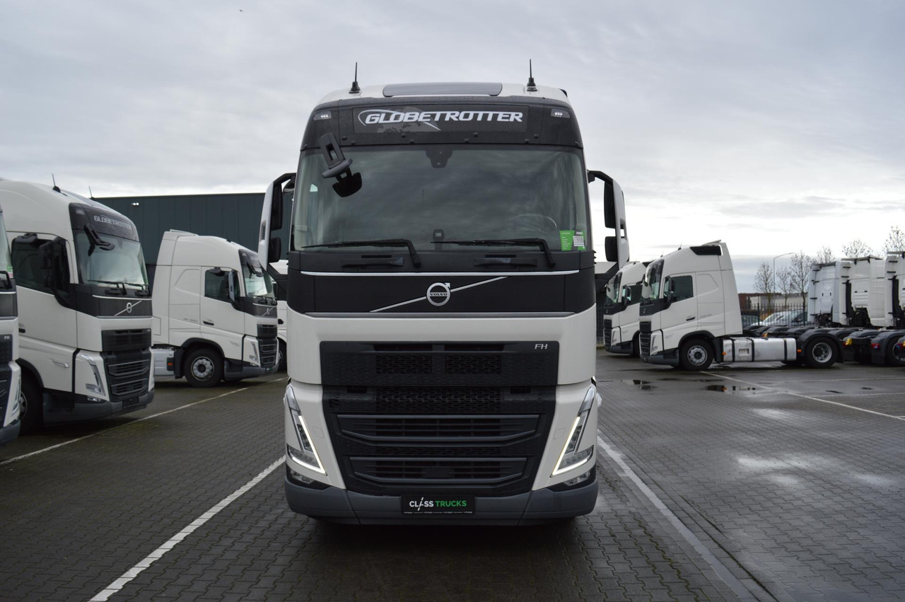 Volvo FH 460 Globetrotter XL i-Save - Gjysmë-kamion: foto 4 Volvo FH 460 Globetrotter XL i-Save - Gjysmë-kamion: foto 4