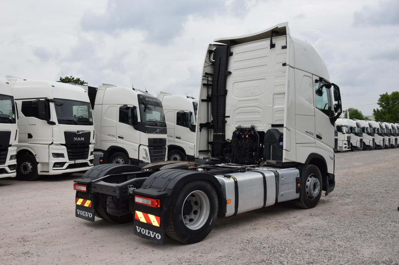Volvo FH 500 Globetrotter XL - Gjysmë-kamion: foto 4 Volvo FH 500 Globetrotter XL - Gjysmë-kamion: foto 4