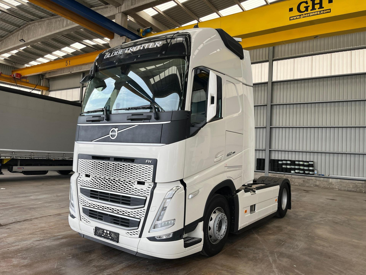 Volvo FH 500 Globetrotter XL Varios I-ParkCool - Gjysmë-kamion: foto 1 Volvo FH 500 Globetrotter XL Varios I-ParkCool - Gjysmë-kamion: foto 1