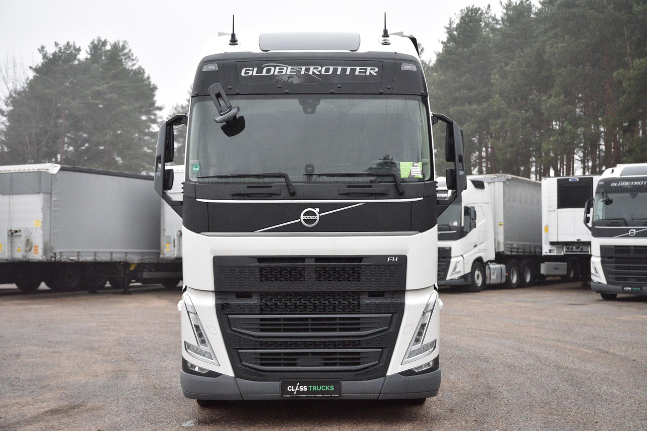 Volvo FH 500 Globetrotter XL Varios - Gjysmë-kamion: foto 2 Volvo FH 500 Globetrotter XL Varios - Gjysmë-kamion: foto 2