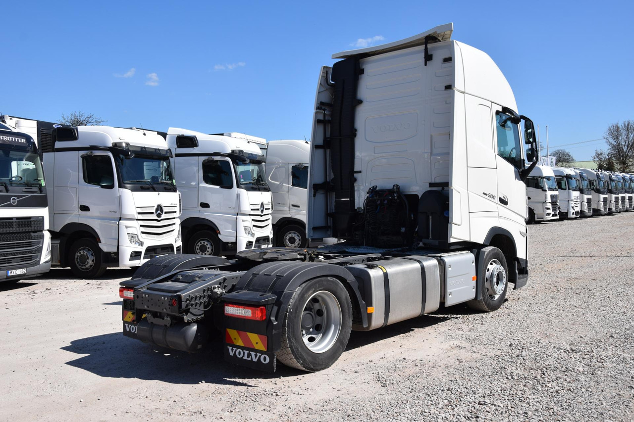 Volvo FH 500 Globetrotter XL Varios - Gjysmë-kamion: foto 4 Volvo FH 500 Globetrotter XL Varios - Gjysmë-kamion: foto 4
