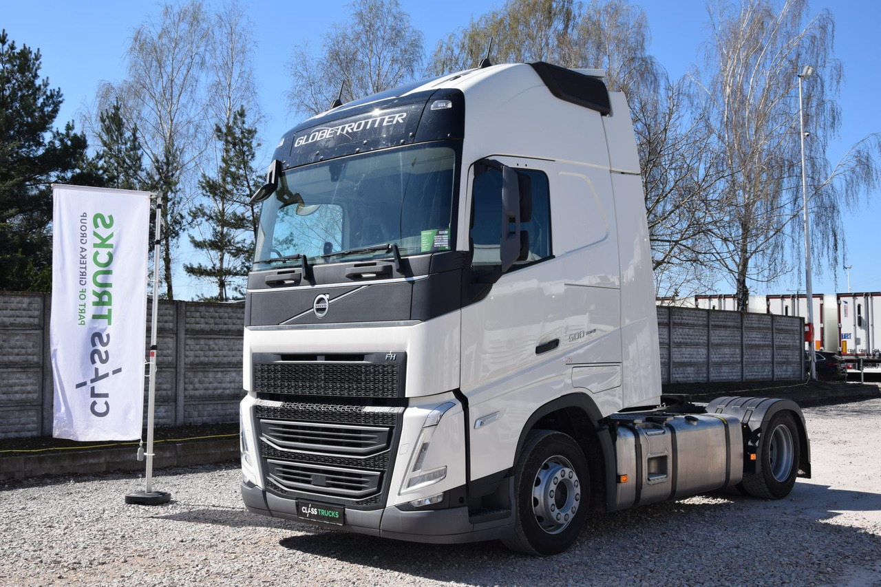 Volvo FH 500 Globetrotter XL Varios - Gjysmë-kamion: foto 1 Volvo FH 500 Globetrotter XL Varios - Gjysmë-kamion: foto 1