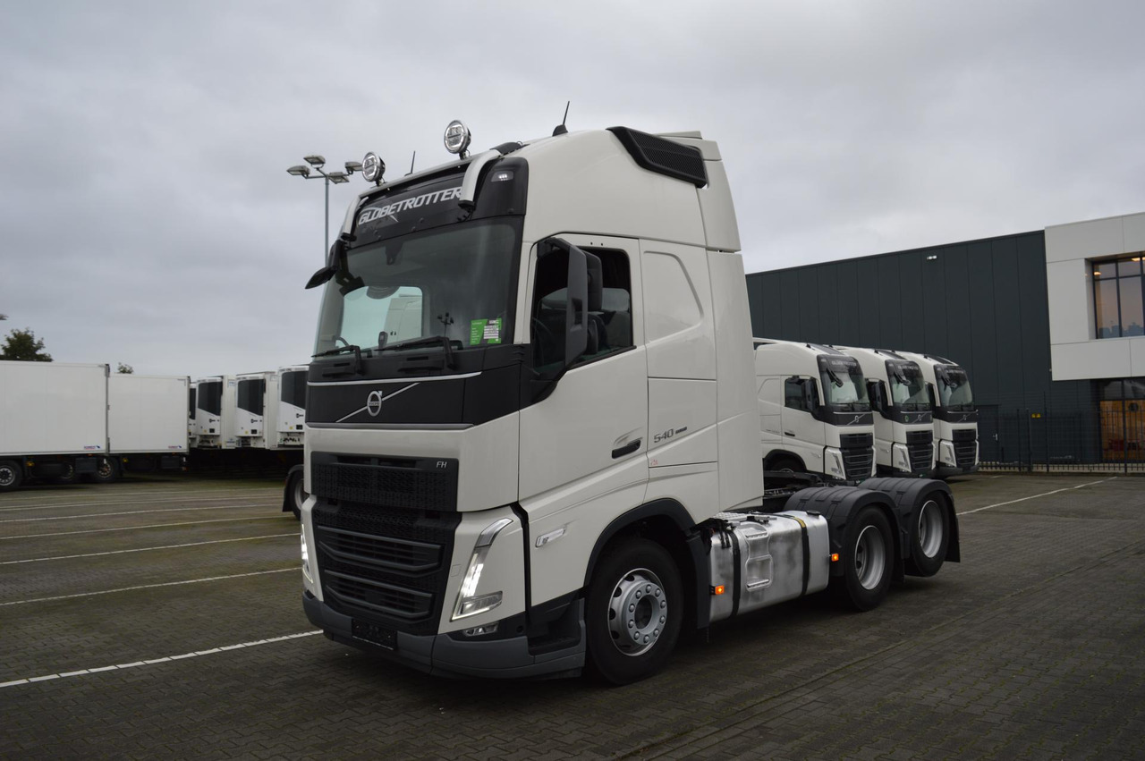 Volvo FH 540 Globetrotter XL Retarder - Gjysmë-kamion: foto 1 Volvo FH 540 Globetrotter XL Retarder - Gjysmë-kamion: foto 1