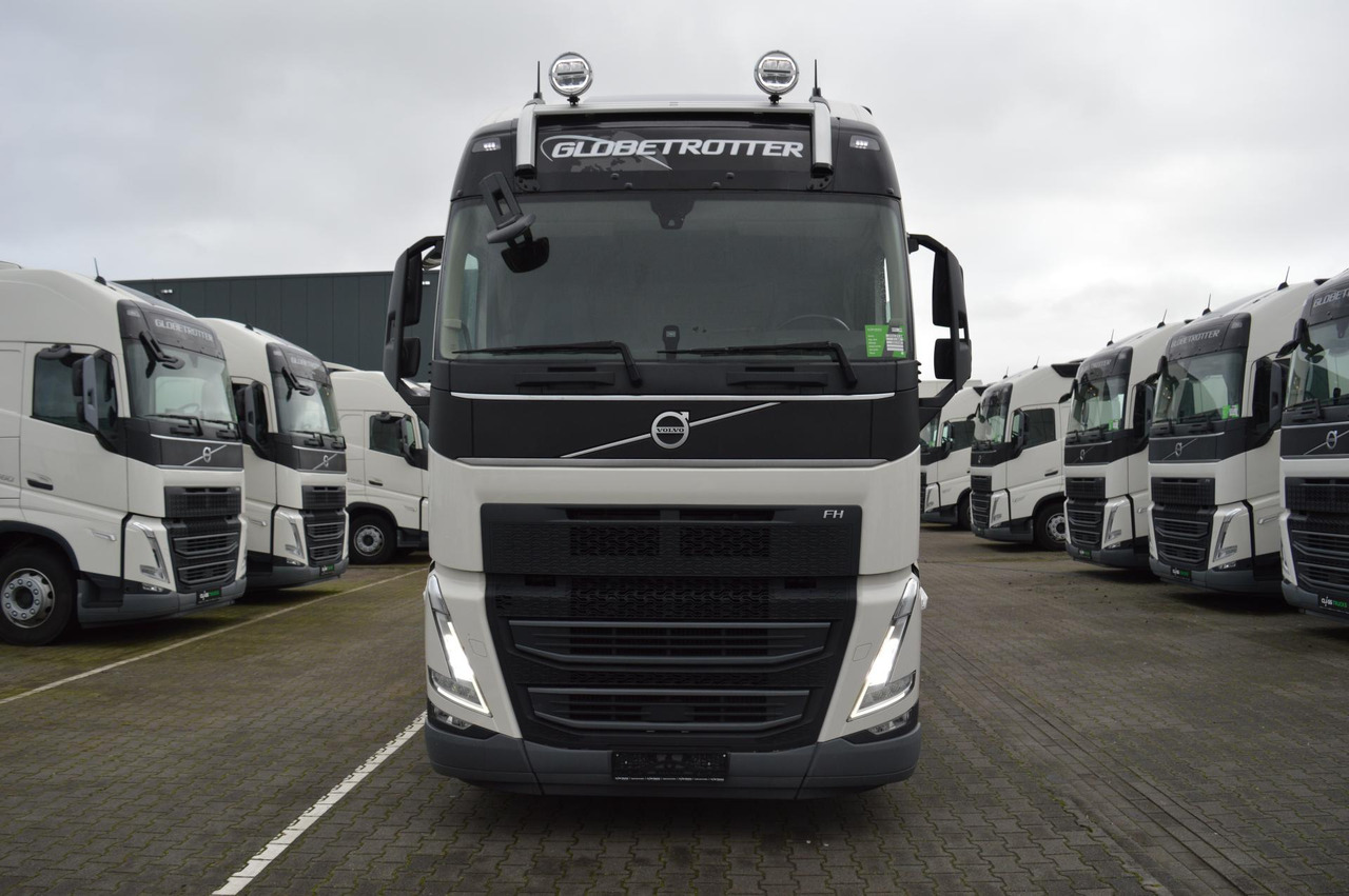 Volvo FH 540 Globetrotter XL Retarder - Gjysmë-kamion: foto 2 Volvo FH 540 Globetrotter XL Retarder - Gjysmë-kamion: foto 2