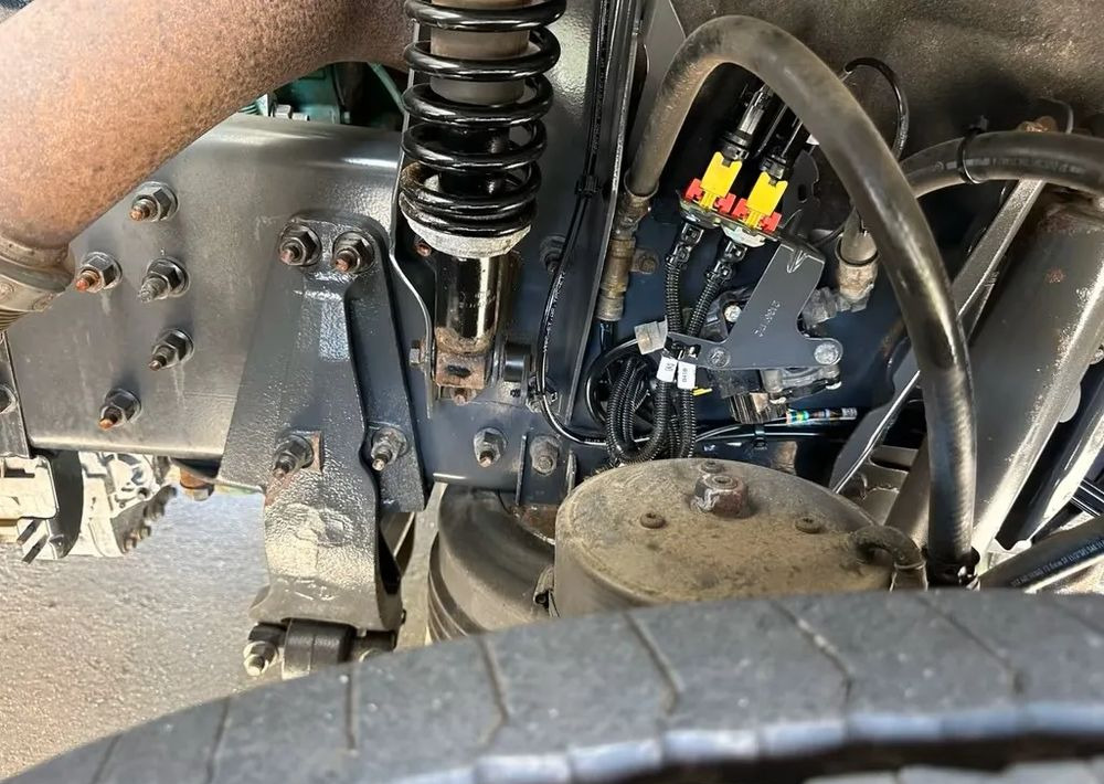 Volvo FM420 6x2 | HDS Atlas AK 186-3 z przestrzenią ładunkową | Euro6 |238 000 km - Makineritë e tjera: foto 5 Volvo FM420 6x2 | HDS Atlas AK 186-3 z przestrzenią ładunkową | Euro6 |238 000 km - Makineritë e tjera: foto 5