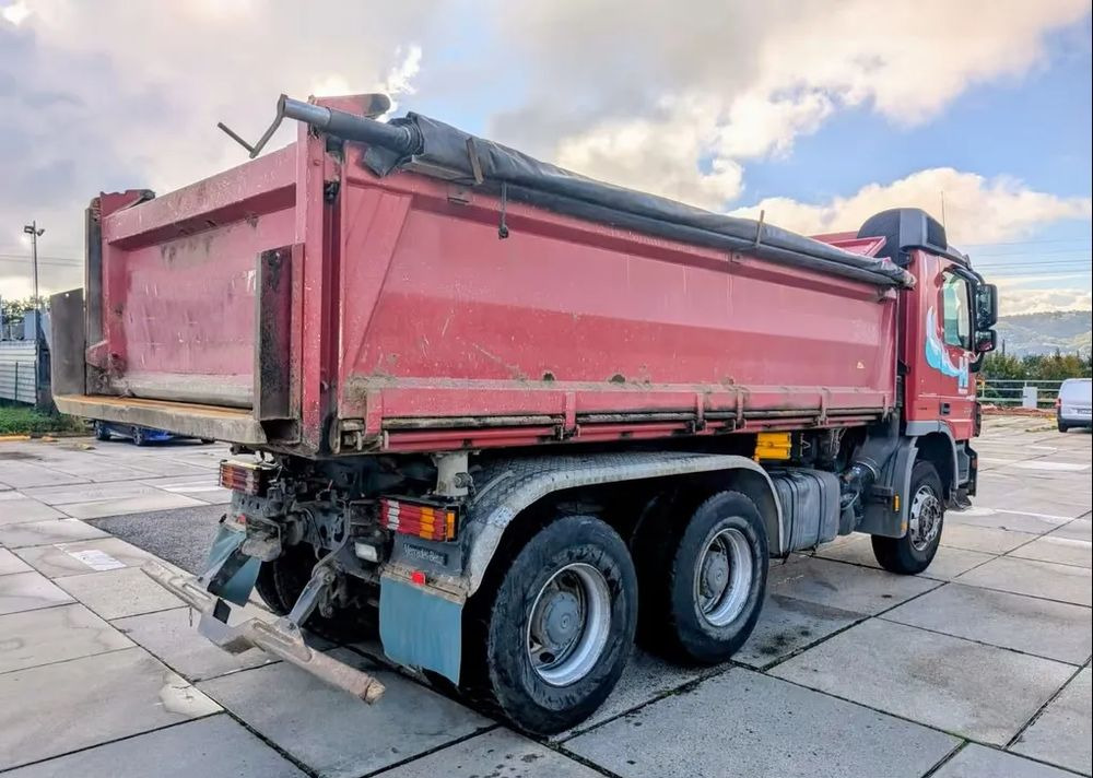 Mercedes-Benz Actros 2644 EPS |Wywrotka 3-stronna Meiller Bordmatik | 6x4 | Euro 5 | Plandeka rolowana - Kamion vetëshkarkues: foto 4 Mercedes-Benz Actros 2644 EPS |Wywrotka 3-stronna Meiller Bordmatik | 6x4 | Euro 5 | Plandeka rolowana - Kamion vetëshkarkues: foto 4