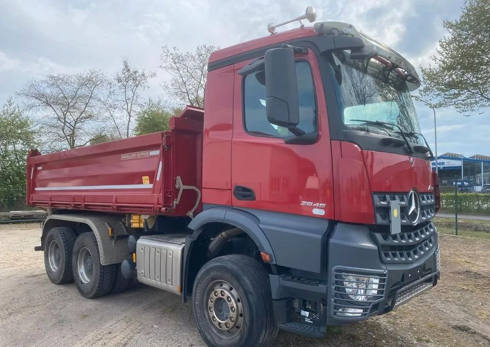 Kamion vetëshkarkues Mercedes-Benz Arocs 2645 K 6x4 | Meiller Bordmatik | Wywrotka trójstronna|449 KM | Euro 6 |: foto 8