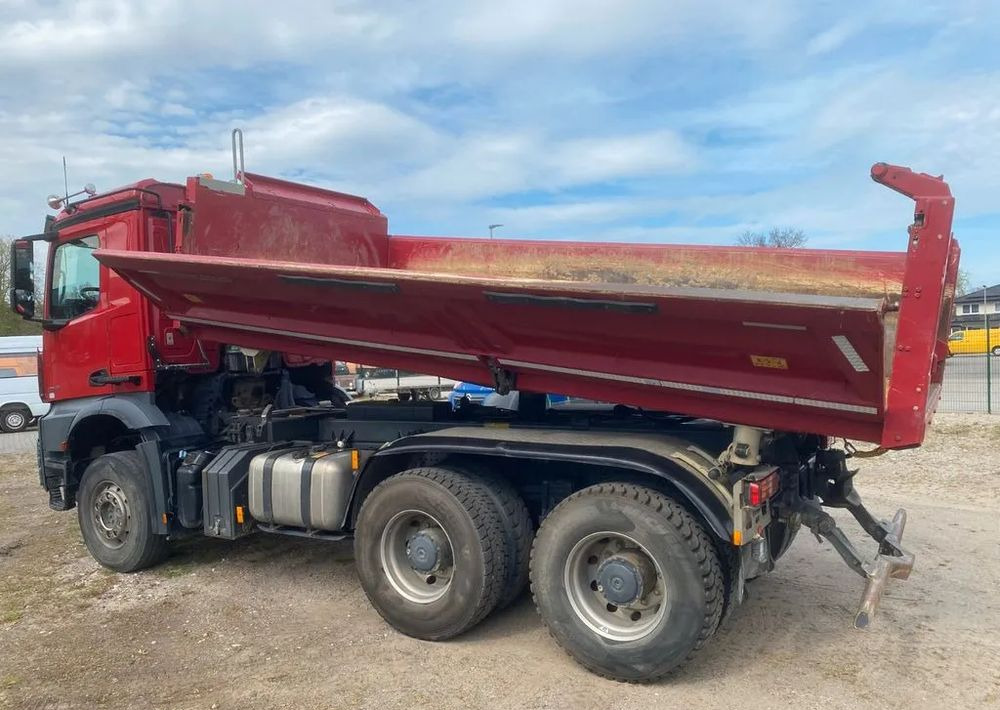 Kamion vetëshkarkues Mercedes-Benz Arocs 2645 K 6x4 | Meiller Bordmatik | Wywrotka trójstronna|449 KM | Euro 6 |: foto 7