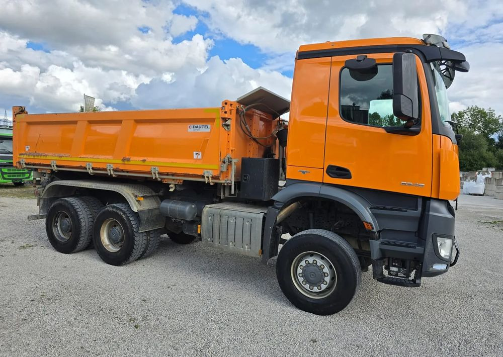 Mercedes-Benz Arocs 3345 6x6 Allrad / Bordmatic – Wywrotka Dautel | 449 KM | - Kamion vetëshkarkues: foto 3 Mercedes-Benz Arocs 3345 6x6 Allrad / Bordmatic – Wywrotka Dautel | 449 KM | - Kamion vetëshkarkues: foto 3