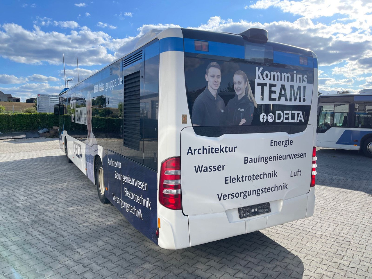 Mercedes-Benz O 530 Citaro C2 / 3-Türer / Vollklimaanlage - Autobus qyteti: foto 4 Mercedes-Benz O 530 Citaro C2 / 3-Türer / Vollklimaanlage - Autobus qyteti: foto 4