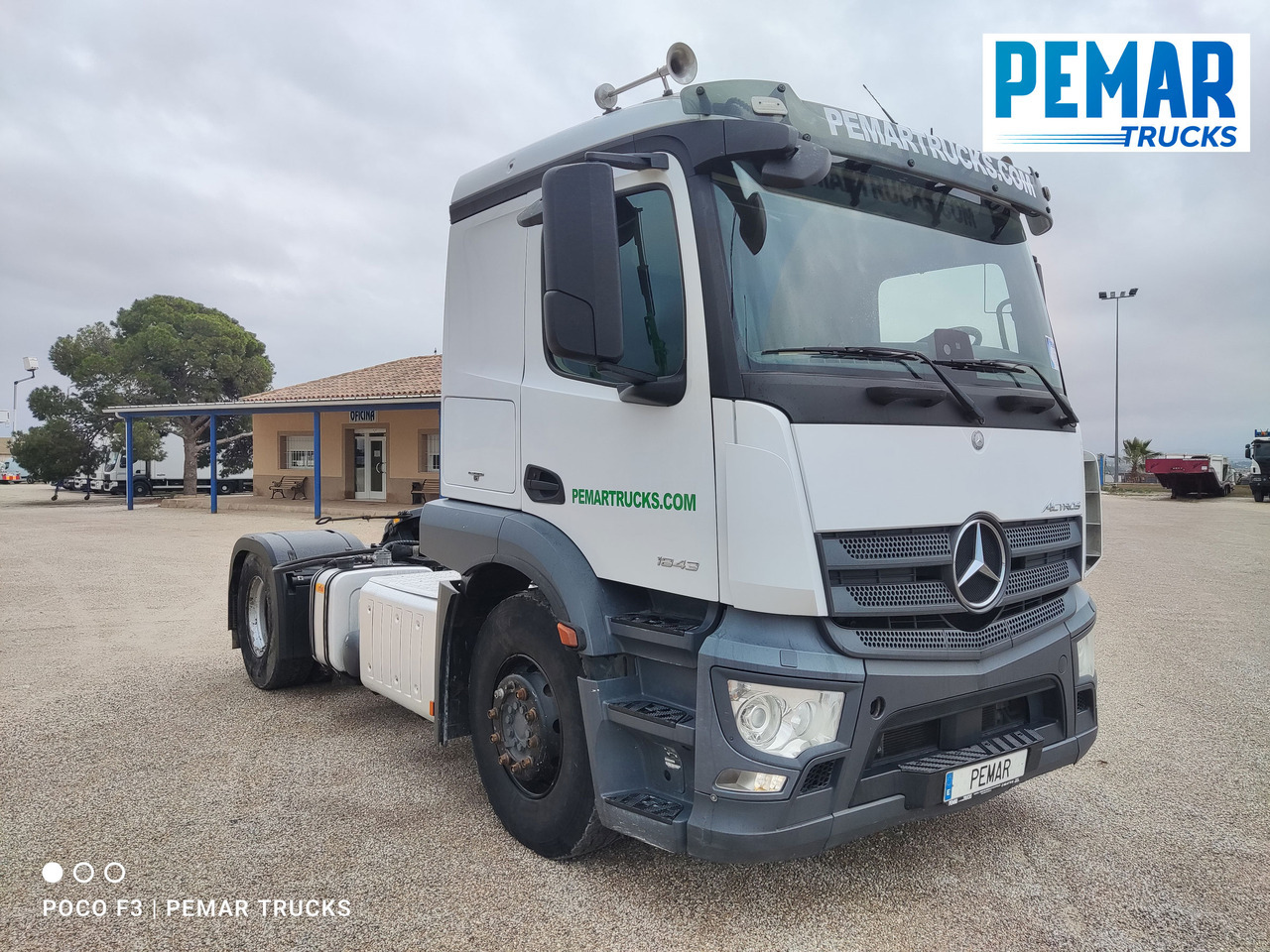 MERCEDES-BENZ ACTROS 1843 CABEZA TRACTORA EQUIPO HIDRAULICO - Gjysmë-kamion: foto 3 MERCEDES-BENZ ACTROS 1843 CABEZA TRACTORA EQUIPO HIDRAULICO - Gjysmë-kamion: foto 3