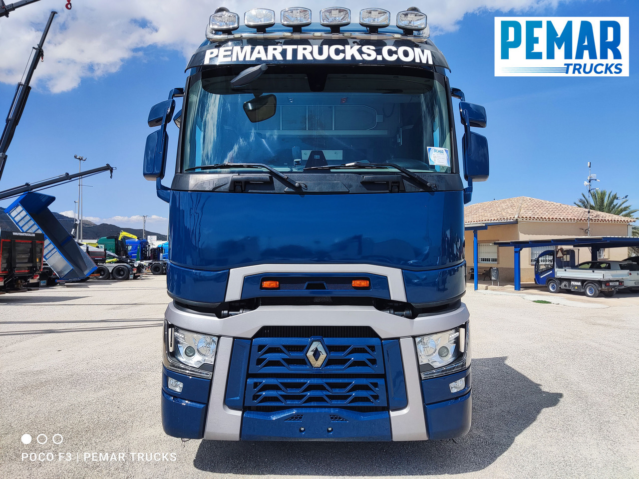 RENAULT T 520 HIGH COMFORT EURO 6 - Gjysmë-kamion: foto 2 RENAULT T 520 HIGH COMFORT EURO 6 - Gjysmë-kamion: foto 2