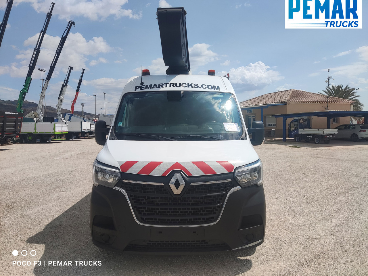 RENAULT MASTER 2.3 DCI CESTA ELEVADORA PORTAPERSONAS EURO 6 - Furgon pasagjerësh: foto 3 RENAULT MASTER 2.3 DCI CESTA ELEVADORA PORTAPERSONAS EURO 6 - Furgon pasagjerësh: foto 3