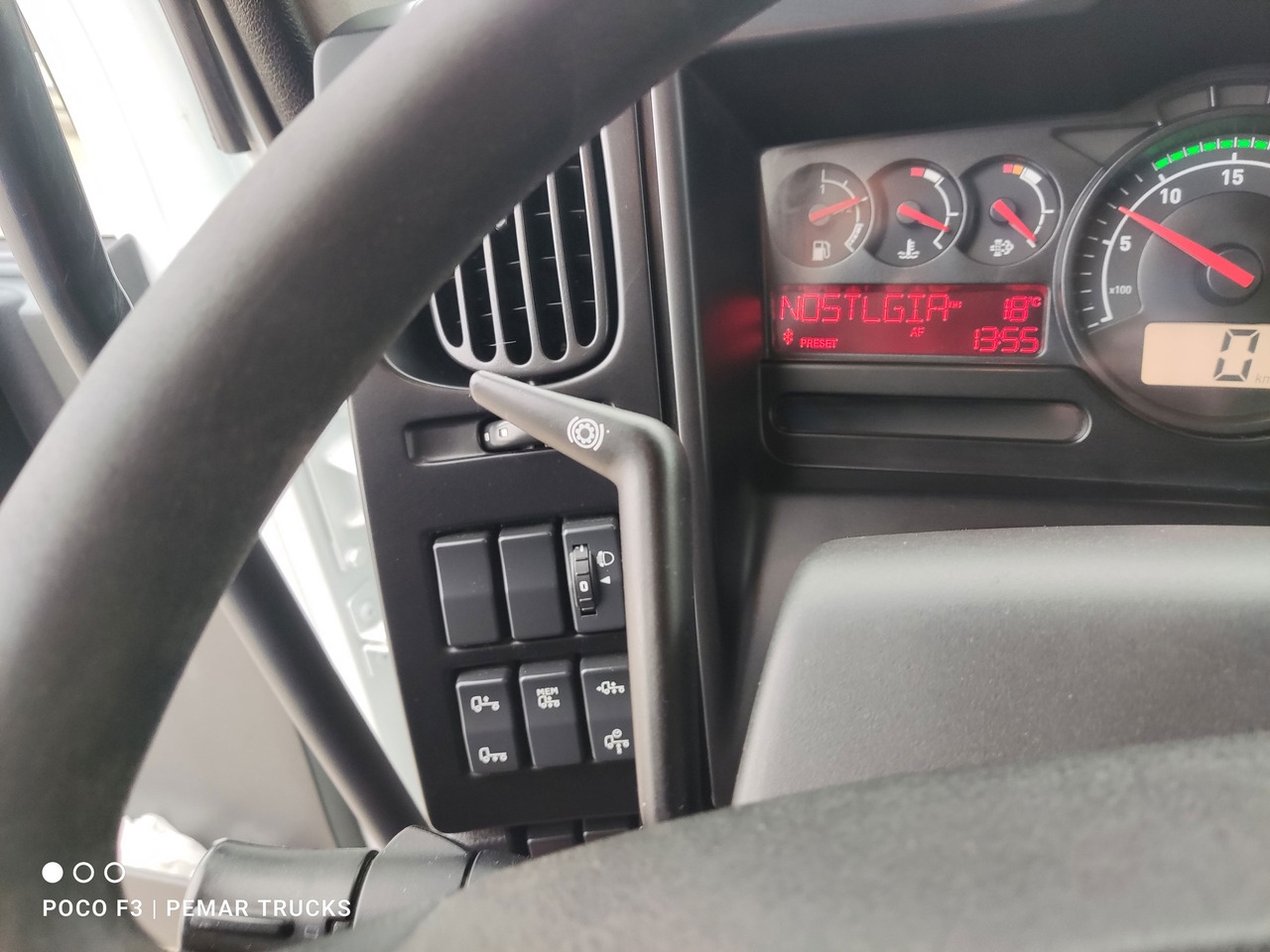 Kamion frigorifer RENAULT MIDLUM D16 240 EURO 6: foto 23 Kamion frigorifer RENAULT MIDLUM D16 240 EURO 6: foto 23