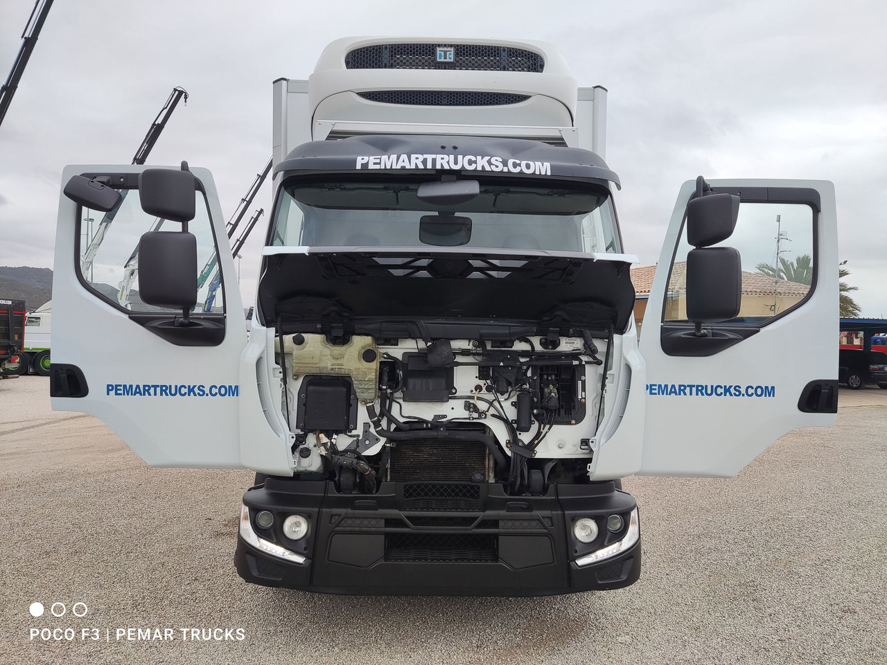Kamion frigorifer RENAULT MIDLUM D16 240 EURO 6: foto 26 Kamion frigorifer RENAULT MIDLUM D16 240 EURO 6: foto 26