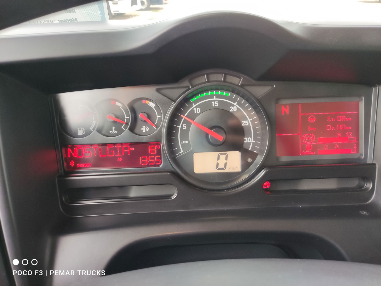 Kamion frigorifer RENAULT MIDLUM D16 240 EURO 6: foto 24 Kamion frigorifer RENAULT MIDLUM D16 240 EURO 6: foto 24