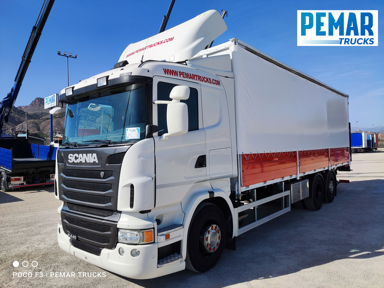 SCANIA R 440 6X2 SEMITAUTLINER - Kamion me tendë: foto 2 SCANIA R 440 6X2 SEMITAUTLINER - Kamion me tendë: foto 2