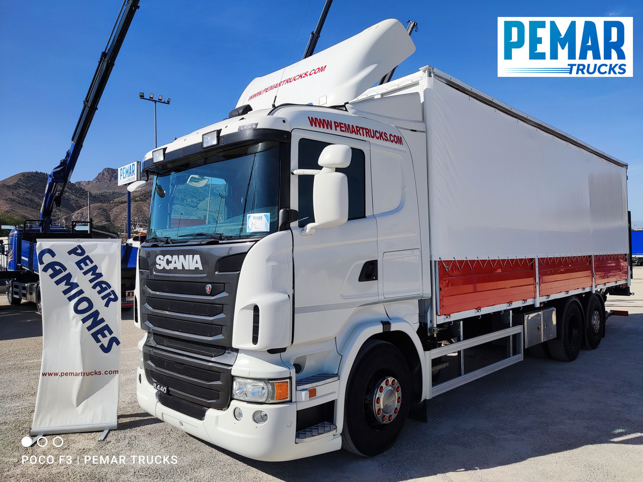SCANIA R 440 6X2 SEMITAUTLINER - Kamion me tendë: foto 1 SCANIA R 440 6X2 SEMITAUTLINER - Kamion me tendë: foto 1