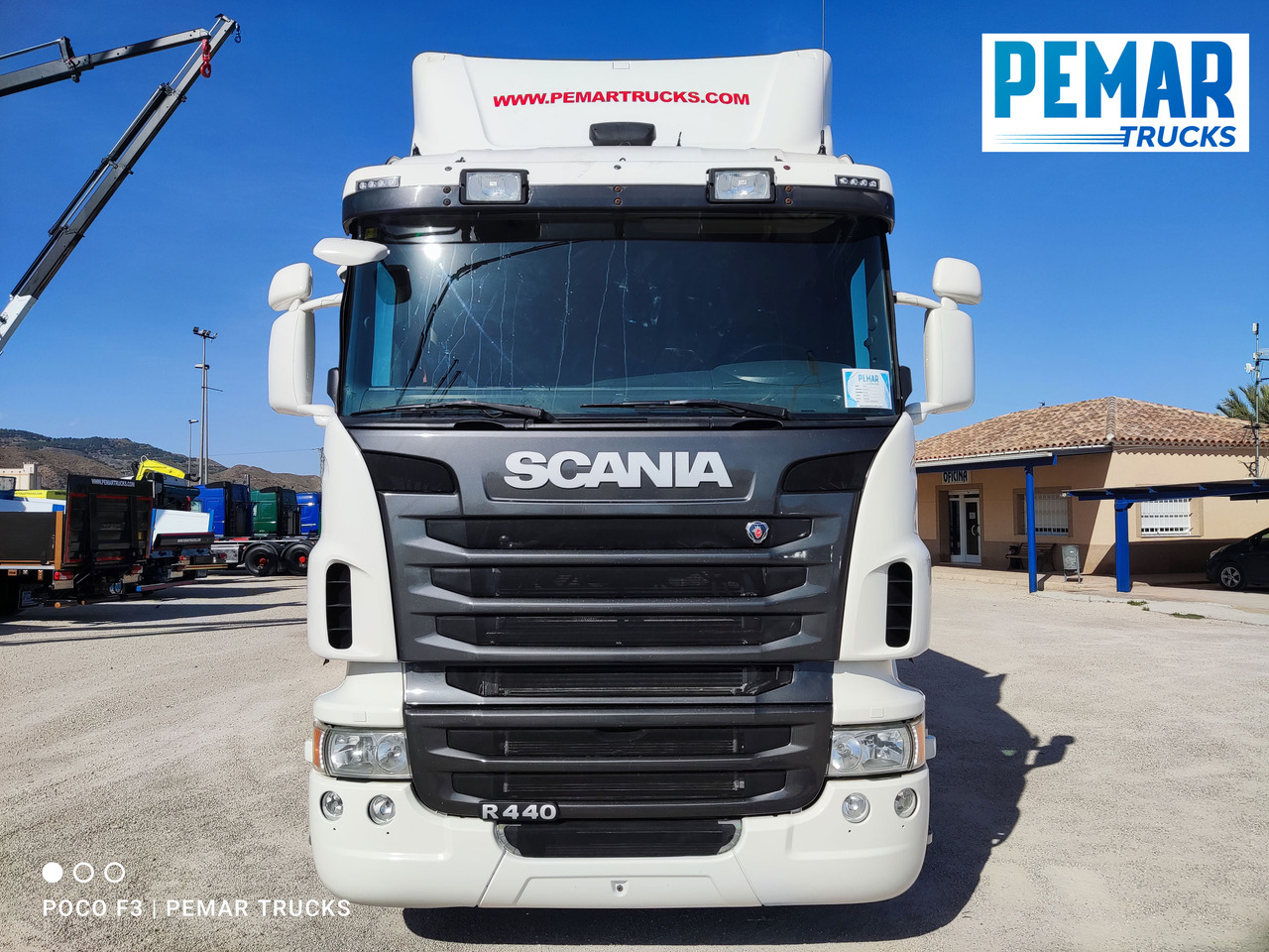 SCANIA R 440 6X2 SEMITAUTLINER - Kamion me tendë: foto 3 SCANIA R 440 6X2 SEMITAUTLINER - Kamion me tendë: foto 3