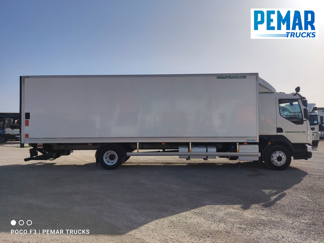 VOLVO FL 210 CAJA CERRADA 12T EURO 6 - Kamion vagonetë: foto 4 VOLVO FL 210 CAJA CERRADA 12T EURO 6 - Kamion vagonetë: foto 4
