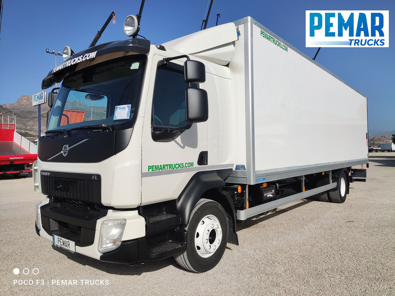 VOLVO FL 210 CAJA CERRADA 12T EURO 6 - Kamion vagonetë: foto 1 VOLVO FL 210 CAJA CERRADA 12T EURO 6 - Kamion vagonetë: foto 1
