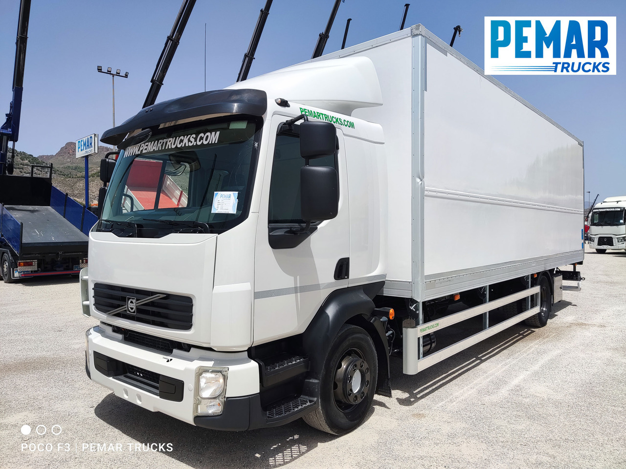 VOLVO FL 240 FURGON CERRADO 16T EURO 5 - Kamion vagonetë: foto 1 VOLVO FL 240 FURGON CERRADO 16T EURO 5 - Kamion vagonetë: foto 1