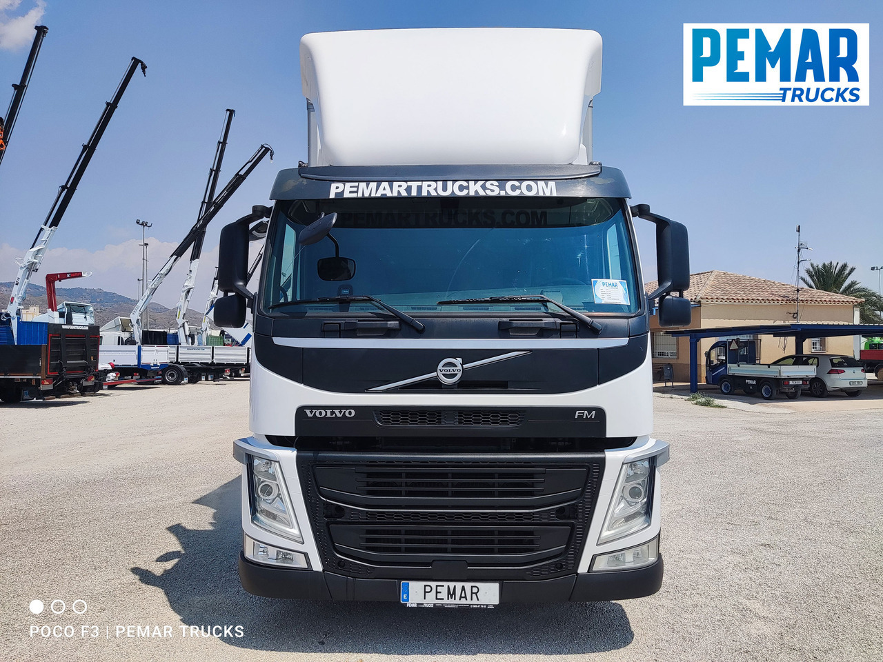 VOLVO FM 500 6X2 FRIGORIFICO EURO 6 - Kamion frigorifer: foto 2 VOLVO FM 500 6X2 FRIGORIFICO EURO 6 - Kamion frigorifer: foto 2