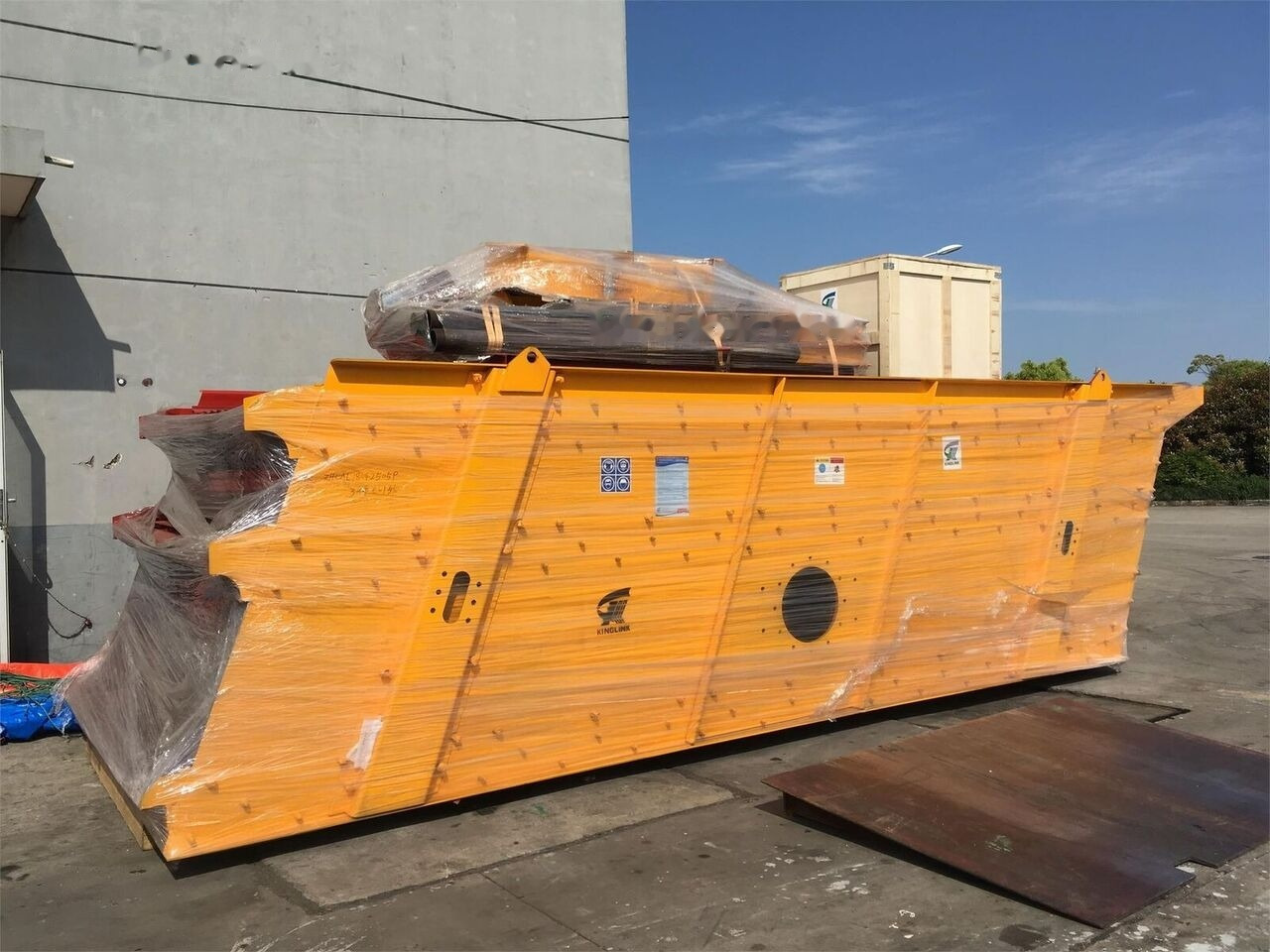 Kinglink 3YA2360 Basalt/Granite/Stone Vibrating Screen - Makinë sitëse: foto 1 Kinglink 3YA2360 Basalt/Granite/Stone Vibrating Screen - Makinë sitëse: foto 1