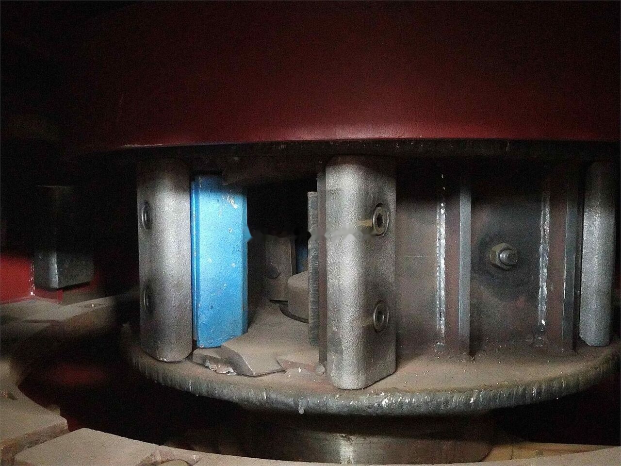 Kinglink KL10 VSI Crusher | Mineral Oil Silica Sand - Gurëthyesi: foto 5 Kinglink KL10 VSI Crusher | Mineral Oil Silica Sand - Gurëthyesi: foto 5