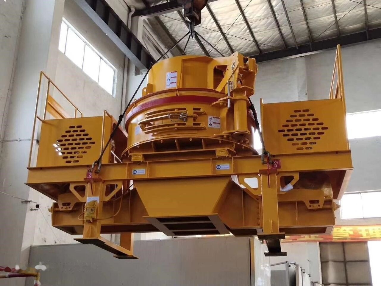 Kinglink KL10 Vertical Shaft Impact Crusher - Thërrmues me ndikim: foto 1 Kinglink KL10 Vertical Shaft Impact Crusher - Thërrmues me ndikim: foto 1