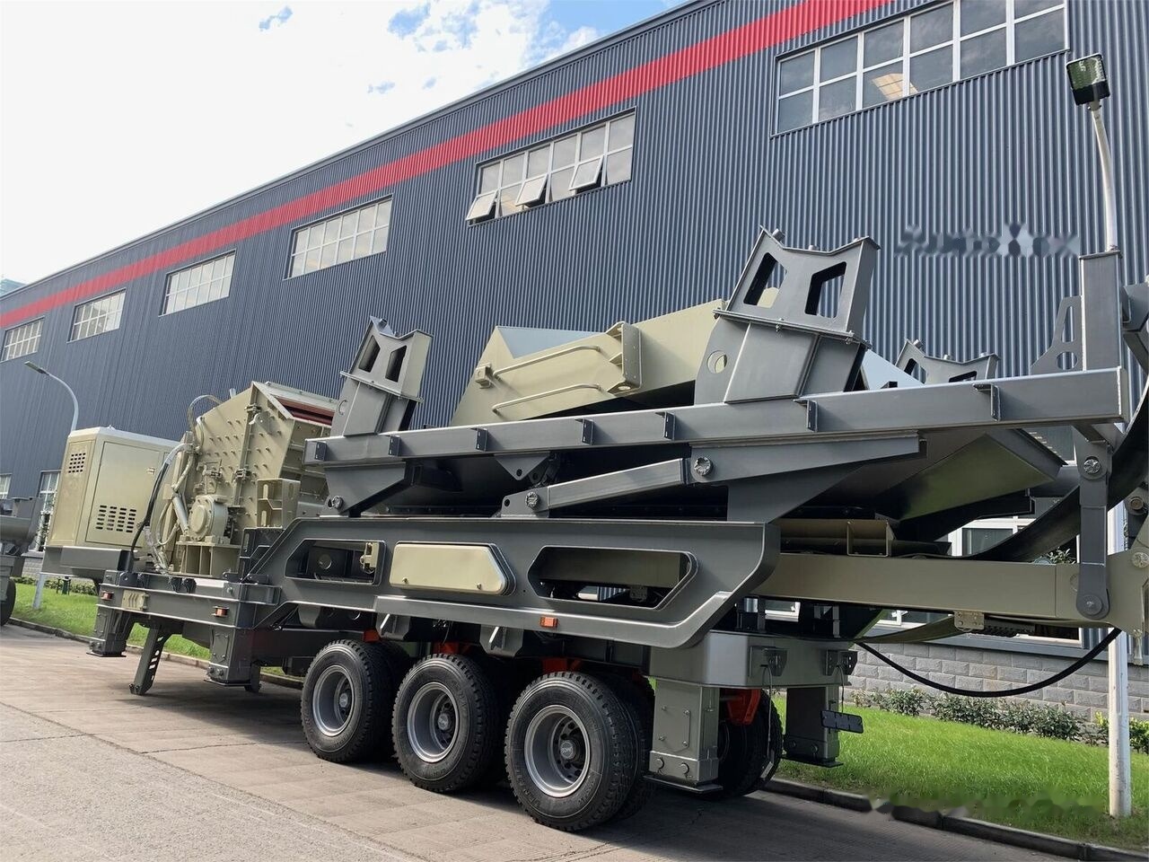 Kinglink KL3S2160F1315 Portable Impact Crusher Plant - Thërrmues me ndikim: foto 3 Kinglink KL3S2160F1315 Portable Impact Crusher Plant - Thërrmues me ndikim: foto 3