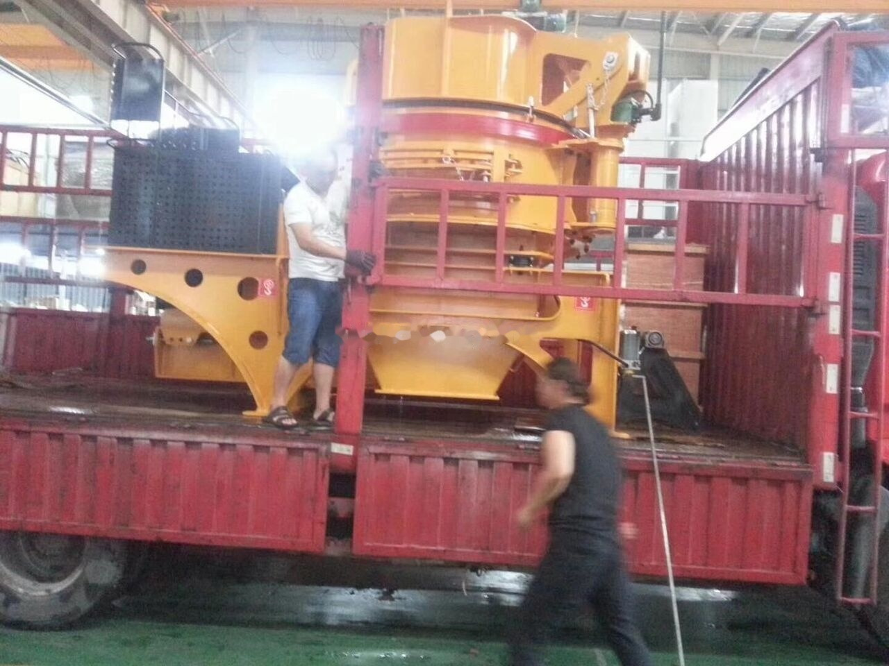 Kinglink KL7 VSI Crusher | Sand Making Machine 50TPH - Thërrmues me ndikim: foto 4 Kinglink KL7 VSI Crusher | Sand Making Machine 50TPH - Thërrmues me ndikim: foto 4