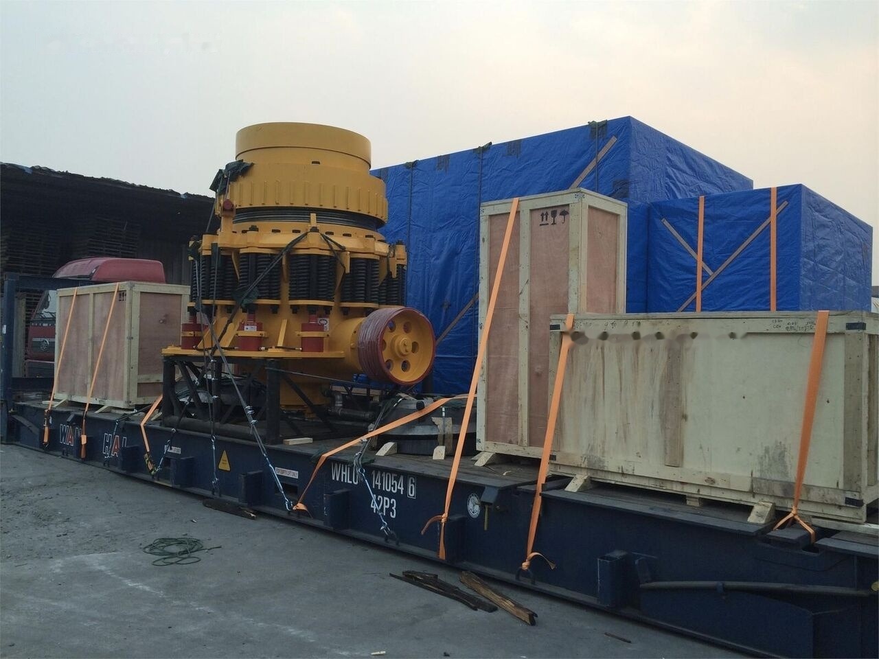 Kinglink New 55 Inches Cone Crusher KLC1380 - Thërrmues koni: foto 3 Kinglink New 55 Inches Cone Crusher KLC1380 - Thërrmues koni: foto 3