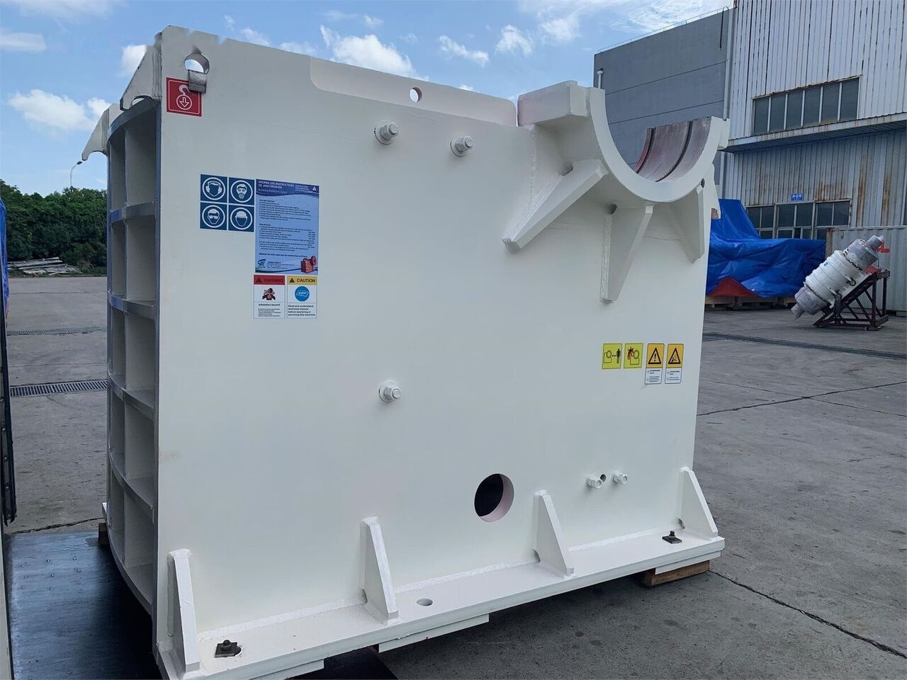 Kinglink PE3042 Primary Rock Jaw Crusher | Concrete Batching Plant - Thërrmues e nofullës: foto 2 Kinglink PE3042 Primary Rock Jaw Crusher | Concrete Batching Plant - Thërrmues e nofullës: foto 2