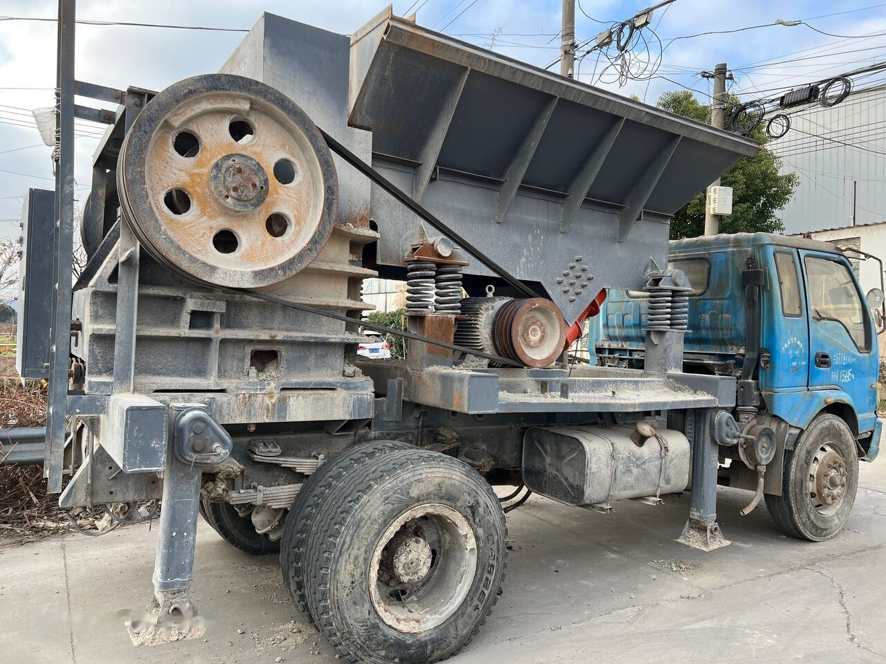 Kinglink Truck Mounted Vibrating Feeder and Jaw Crusher | Quarry | Concre - Thërrmues e nofullës: foto 4 Kinglink Truck Mounted Vibrating Feeder and Jaw Crusher | Quarry | Concre - Thërrmues e nofullës: foto 4